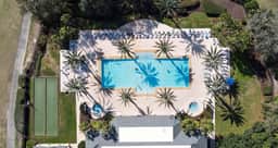 Amazing beach house near the parks! - Image 5