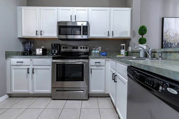 Cozy Family 3BR Townhouse Perfect Stay for 6 Guests! - Imagen 5