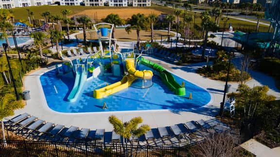 Family Luxury 9BR Villa Poolside Bliss n Pool Table Fun - Imagen 2