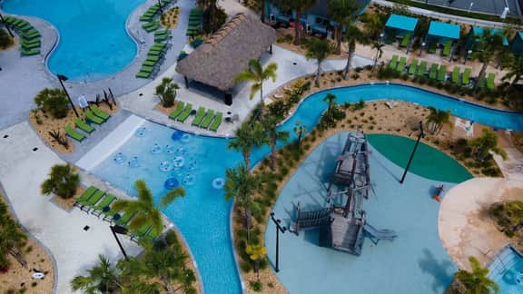 Disney Getaway | Private Pool, BBQ & Themed Rooms - Imagen 5