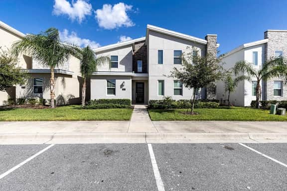 Luxury 9BR Villa | Private Pool Game Room & Family - Image 2