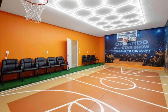 NBA Dream Mansion 15BR Luxury Villa w Pool - Imagen 1