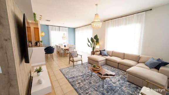 Reunion Resort! Luxury stay with private pool! - Image 1